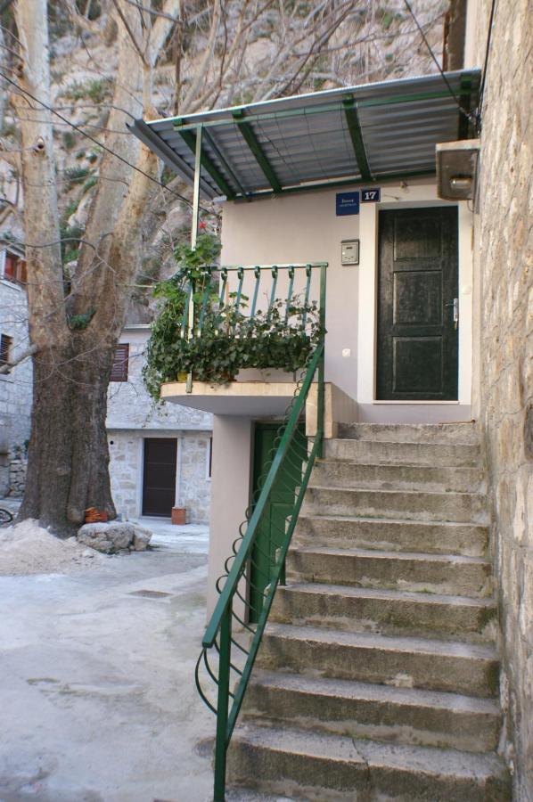 Apartments With A Parking Space Omis - 4327 Экстерьер фото